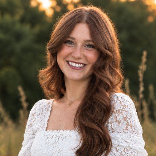 Tia Kennedy Headshot